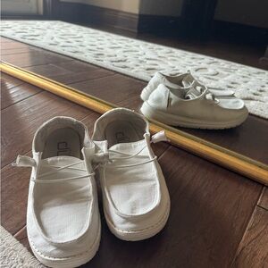 Hey Dude White Women's Loafers